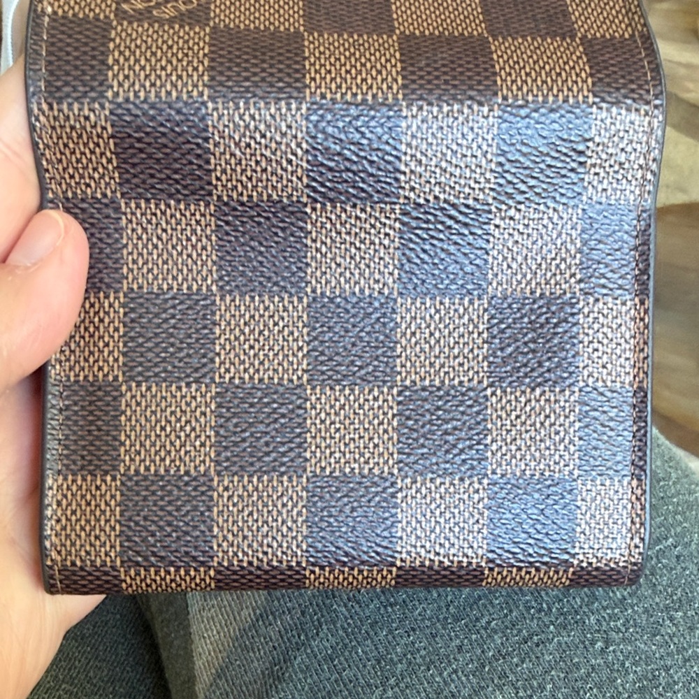 Louis Vuitton Rosalie Coin Purse - Picture 14 of 16